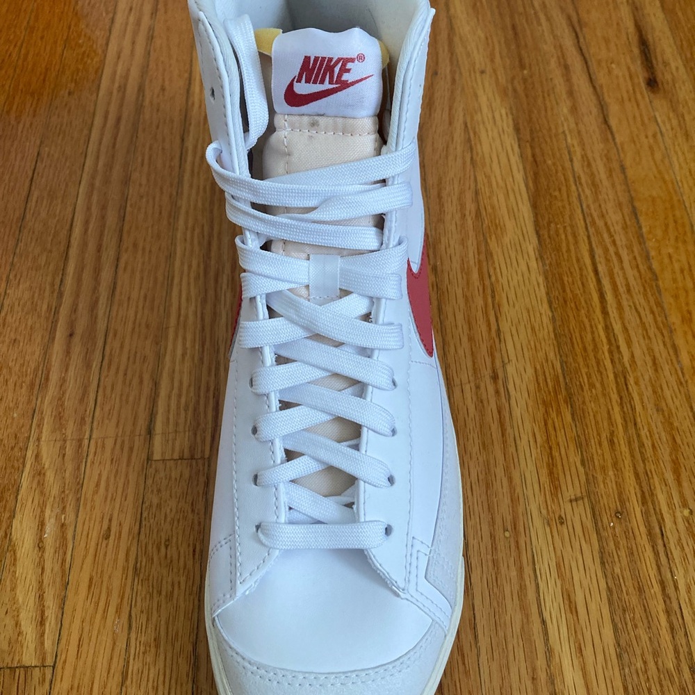 Women’s Blazer Mid 77 NN white/adobe red star dust sail size 11 - Picture 5 of 8